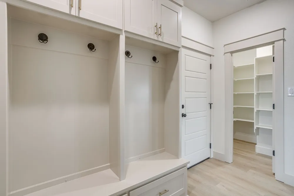 320 Rita Ridge Court Millsap, TX 76066