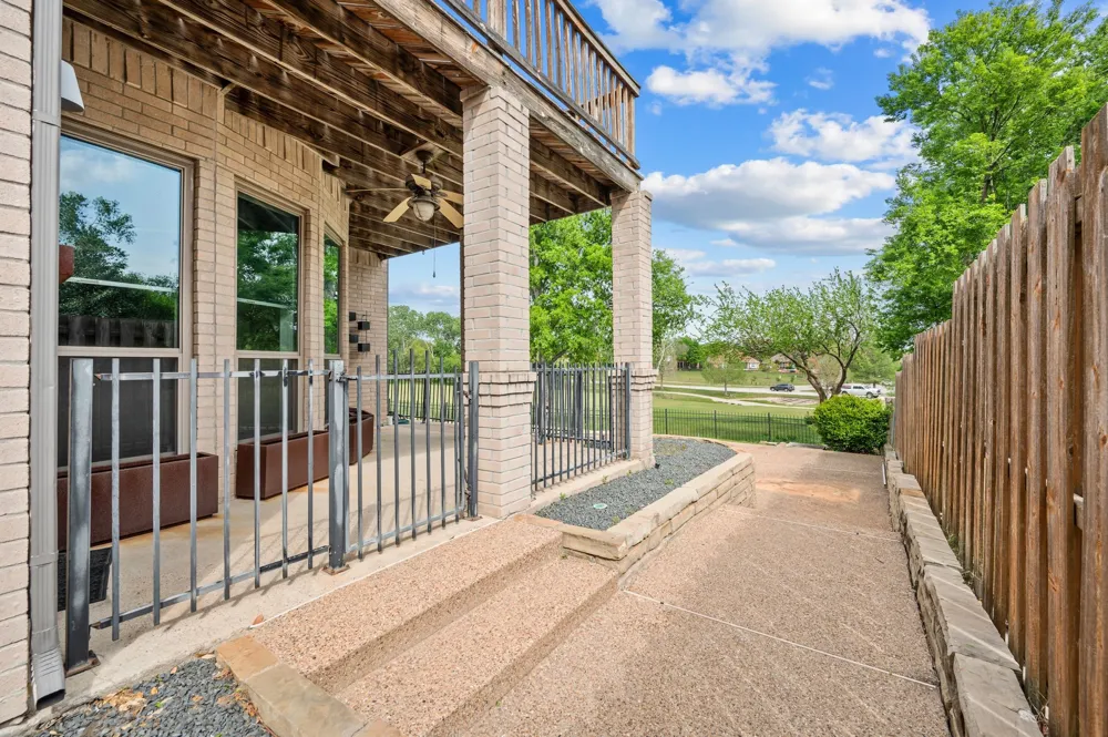3645 Cottonwood Springs Drive The Colony, TX 75056