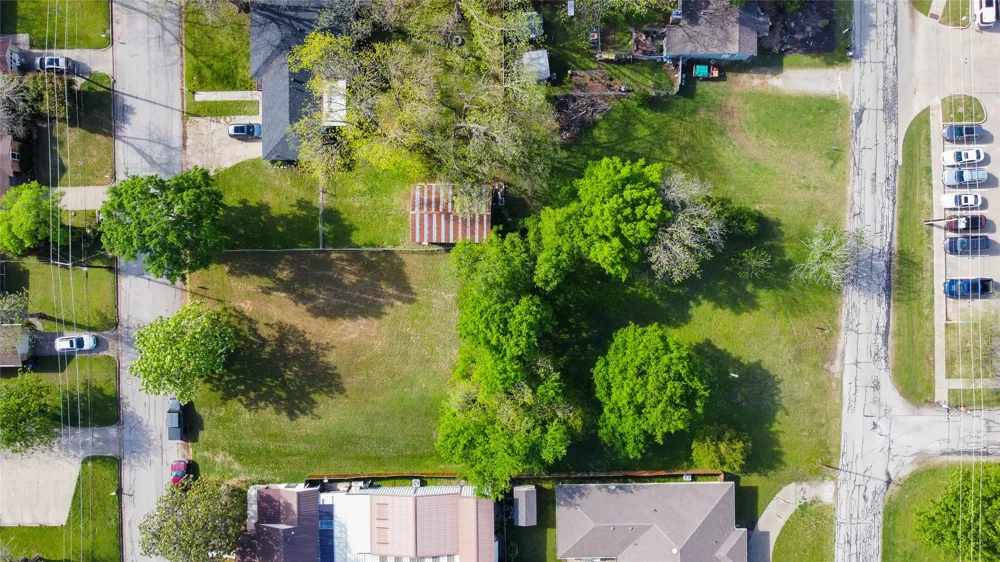 201 S Lawson Street Burleson, TX 76028