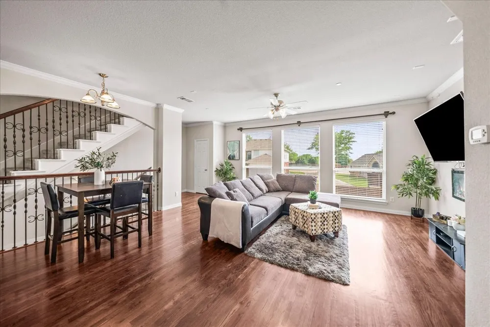 2700 Club Ridge Drive #34 Lewisville, TX 75067