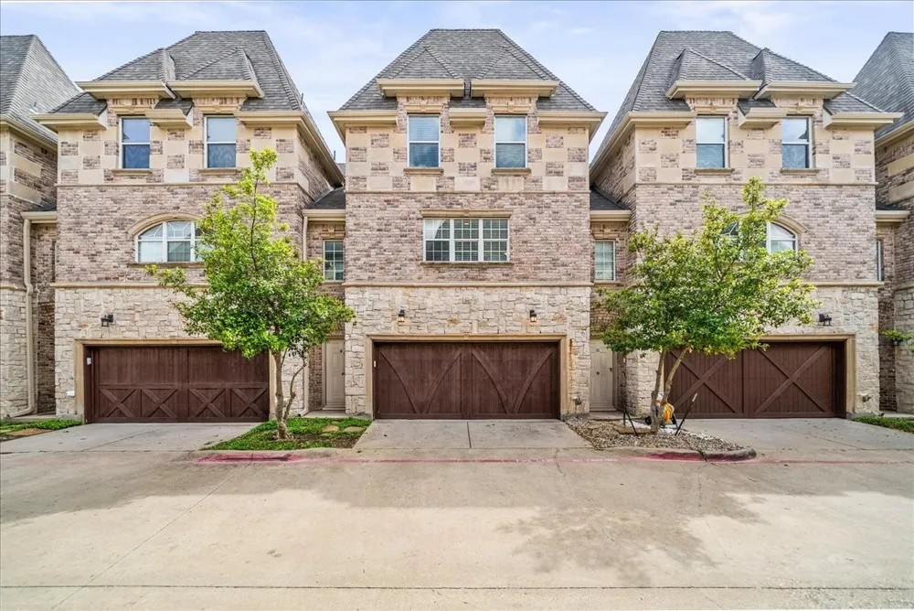 2700 Club Ridge Drive #34 Lewisville, TX 75067