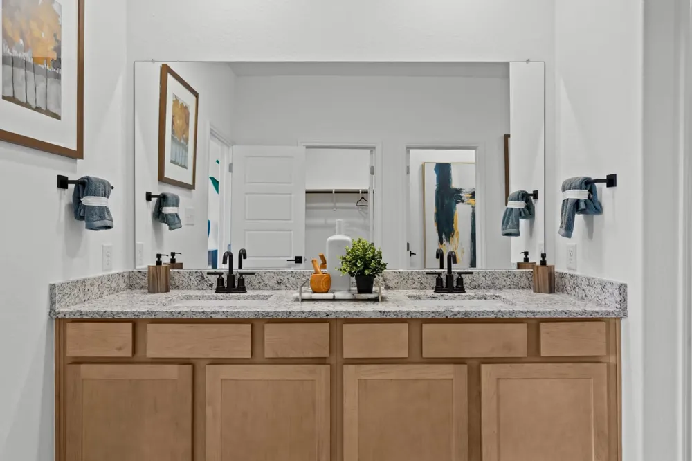409 Jills Path Seguin, TX 78155