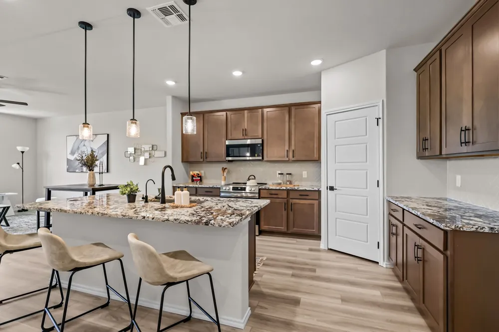 409 Jills Path Seguin, TX 78155