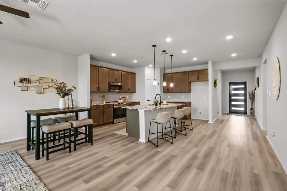 409 Jills Path Seguin, TX 78155