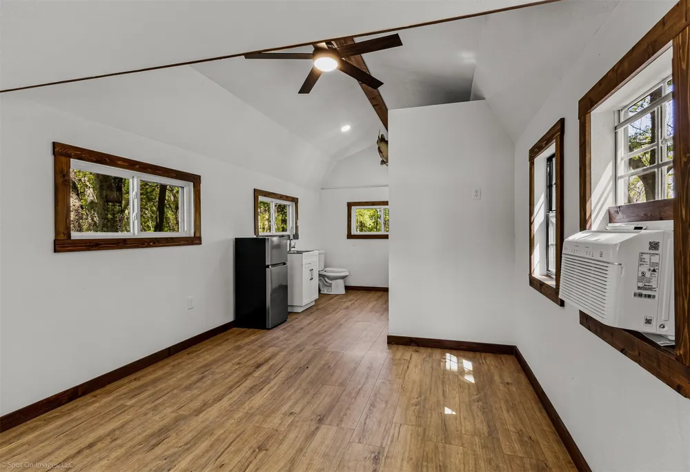 1111 Fm  151 Trenton, TX 75490