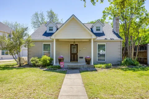 2809 Benbrook Boulevard