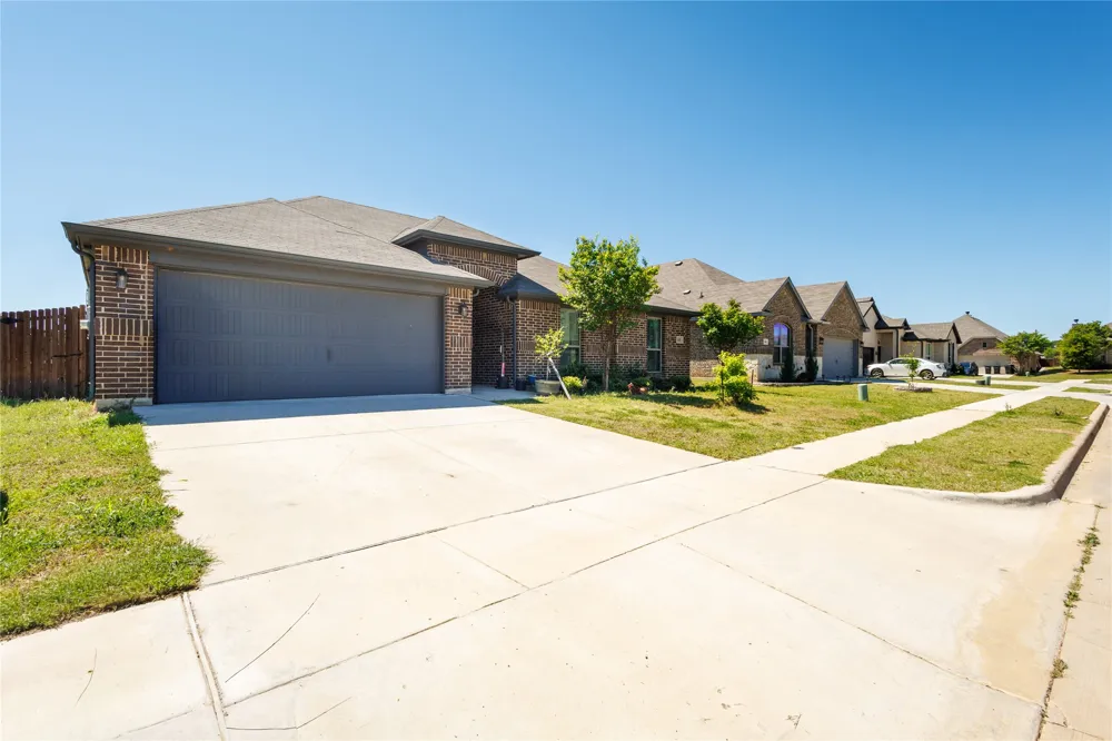 1408 Eagle Nest Drive Pelican Bay, TX 76020