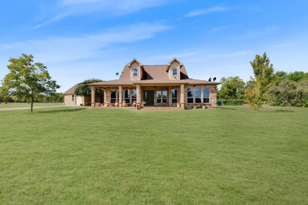23115 S State Highway 78 Leonard, TX 75452