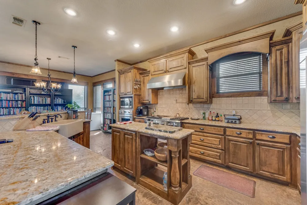 23115 S State Highway 78 Leonard, TX 75452