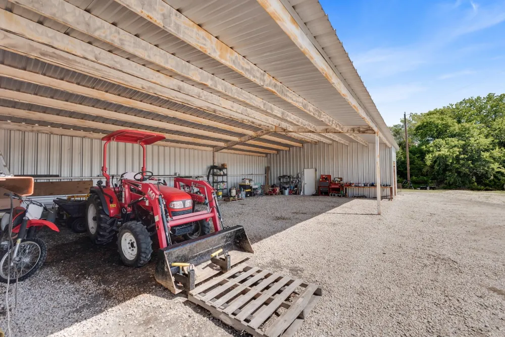 23115 S State Highway 78 Leonard, TX 75452