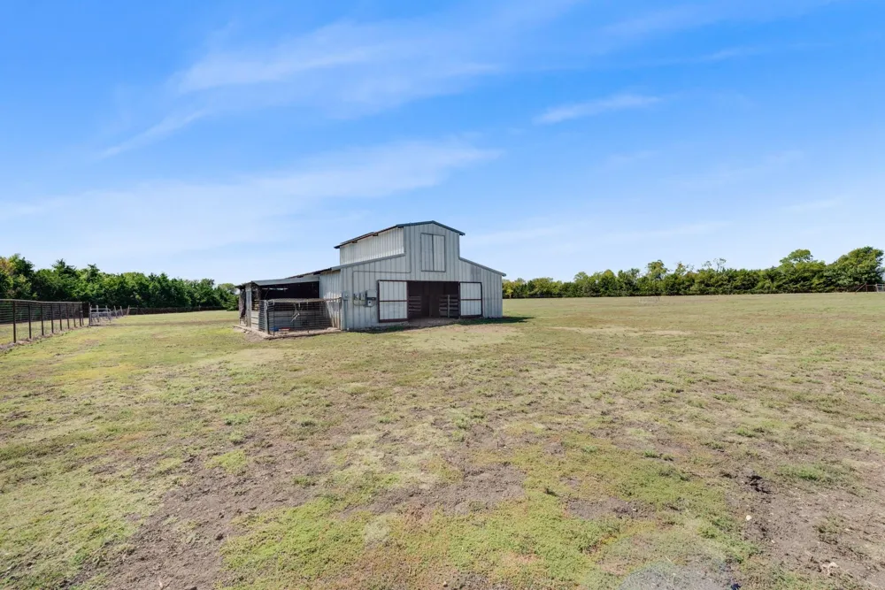 23115 S State Highway 78 Leonard, TX 75452