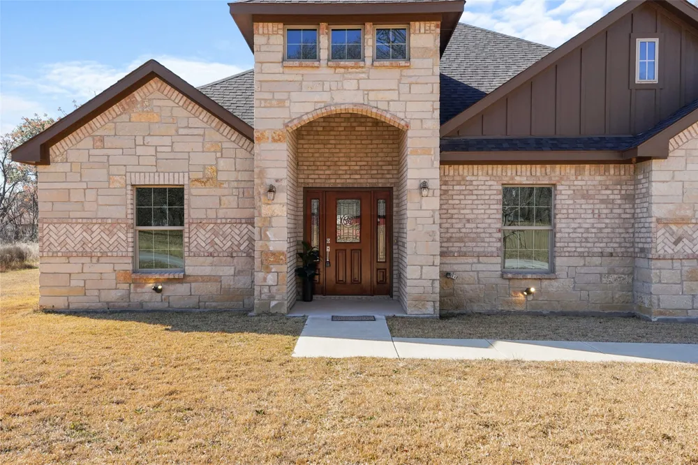 639 Legendary Lane Gun Barrel City, TX 75156