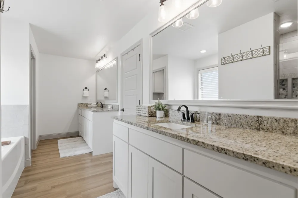185 Stanley Lane Poolville, TX 76487