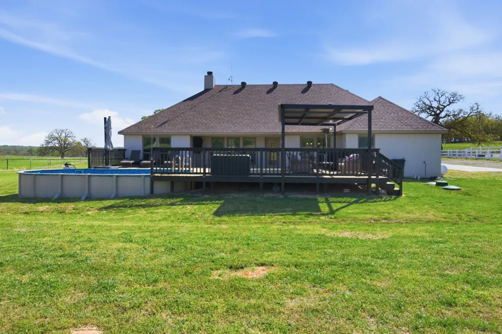 185 Stanley Lane Poolville, TX 76487