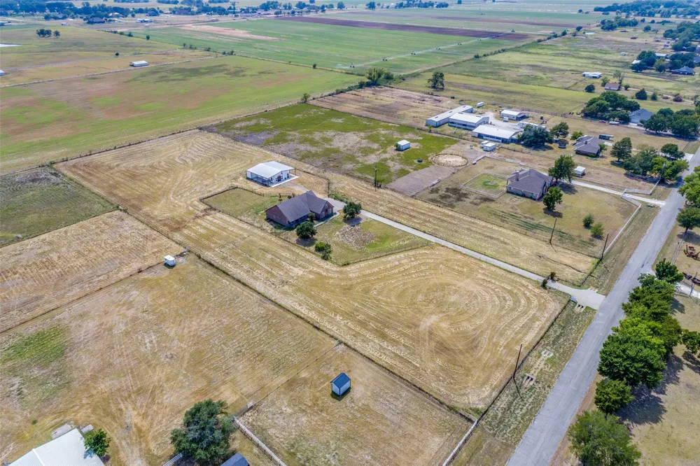 11744 Foutch Road Pilot Point, TX 76258