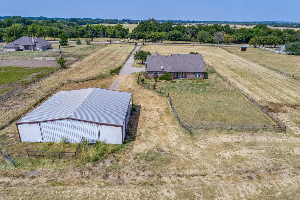11744 Foutch Road Pilot Point, TX 76258