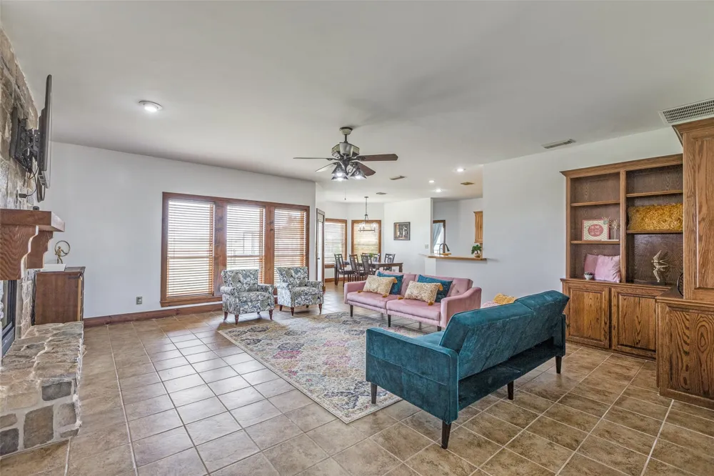 11744 Foutch Road Pilot Point, TX 76258