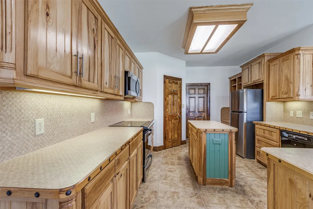 11744 Foutch Road Pilot Point, TX 76258