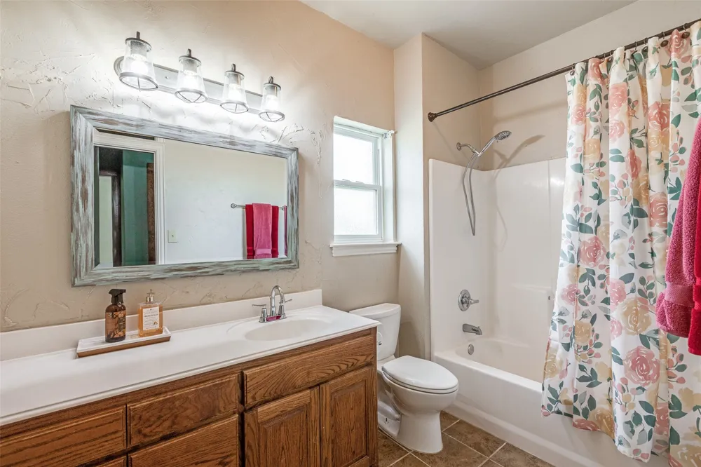 11744 Foutch Road Pilot Point, TX 76258