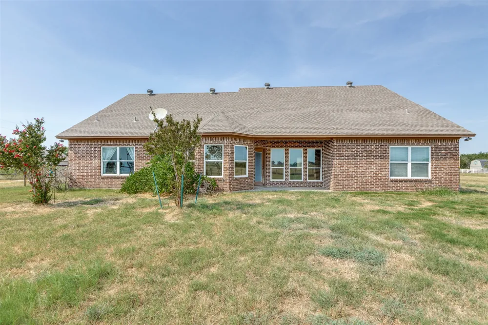 11744 Foutch Road Pilot Point, TX 76258
