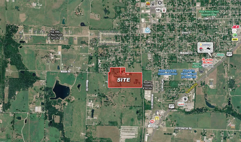 819 S Morrison Street Pilot Point, TX 76258