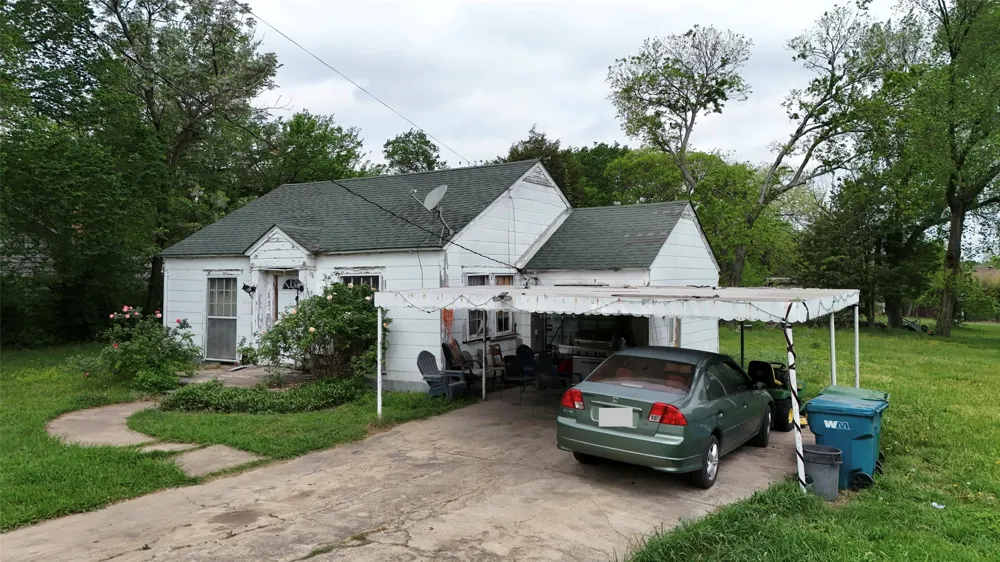 243 Walnut Street Wilmer, TX 75172