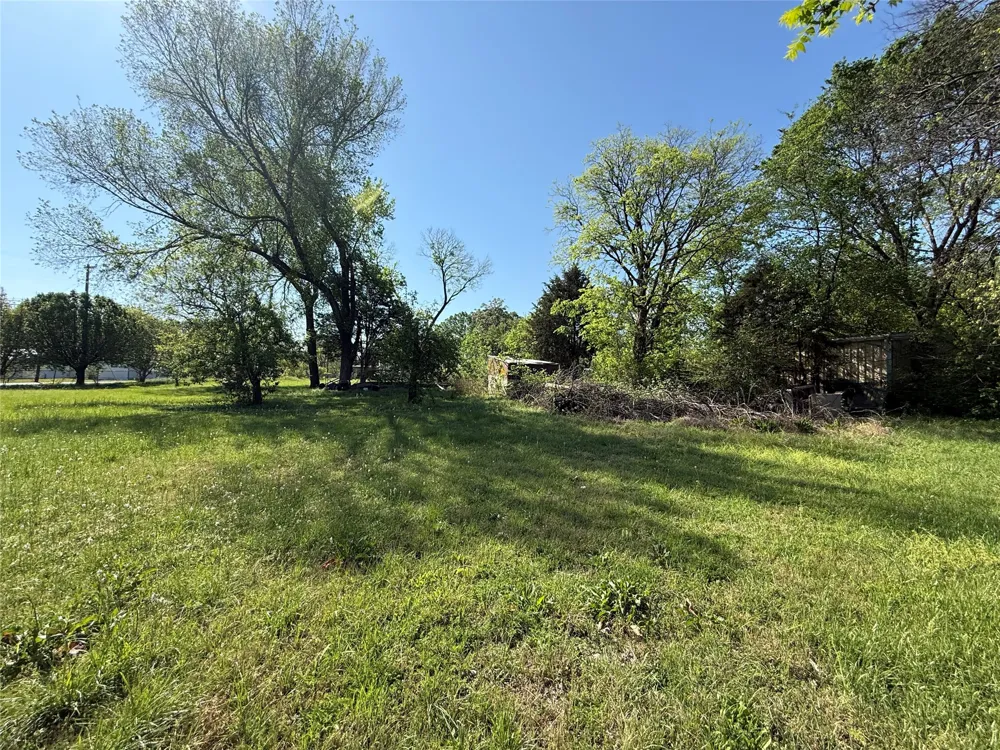 243 Walnut Street Wilmer, TX 75172