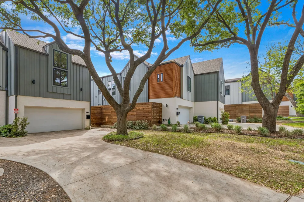 1228 Haines Avenue Dallas, TX 75208