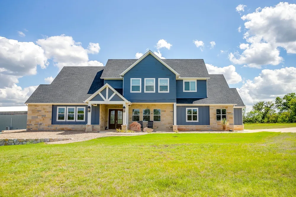 10535 County Road 146 Lipan, TX 76462