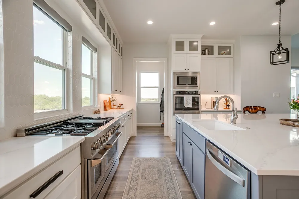 10535 County Road 146 Lipan, TX 76462