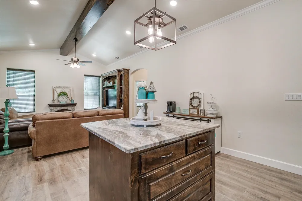 313 Broken Rd Road Perrin, TX 76486