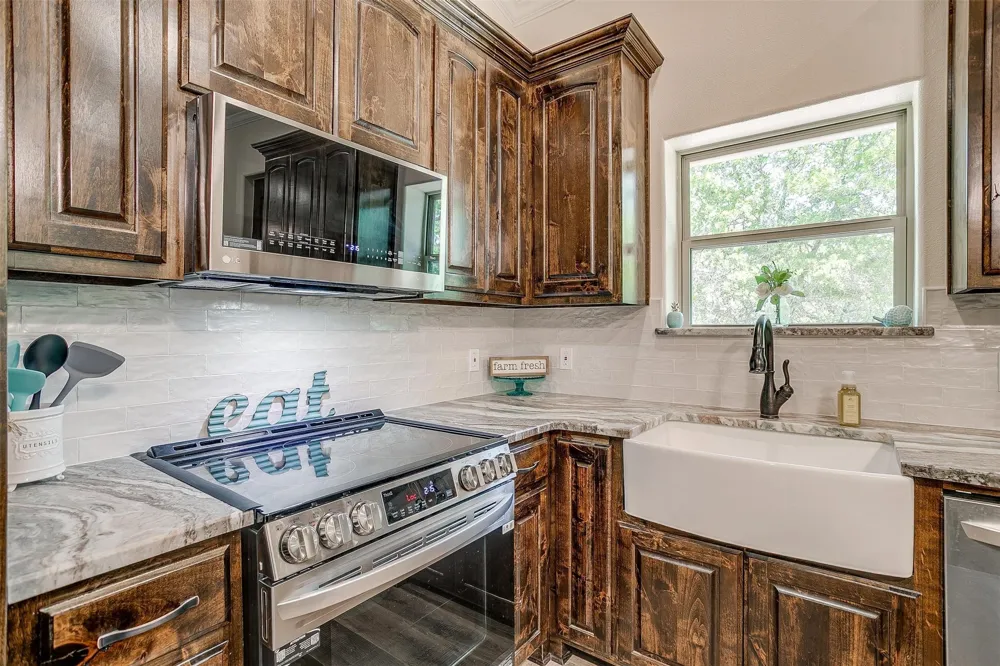 313 Broken Rd Road Perrin, TX 76486