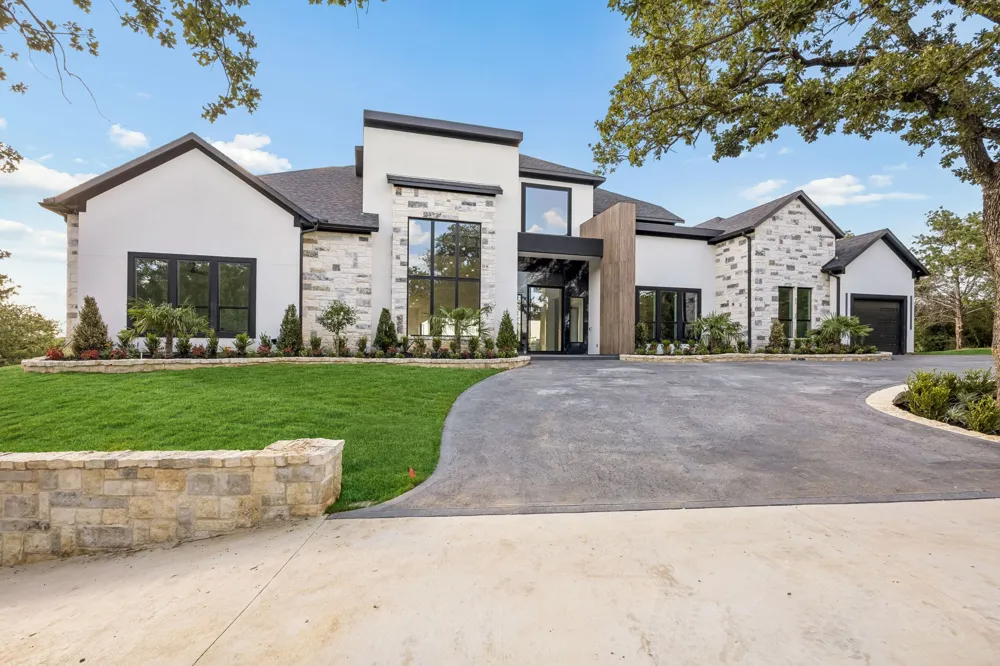 2800 Kimball Avenue Southlake, TX 76092