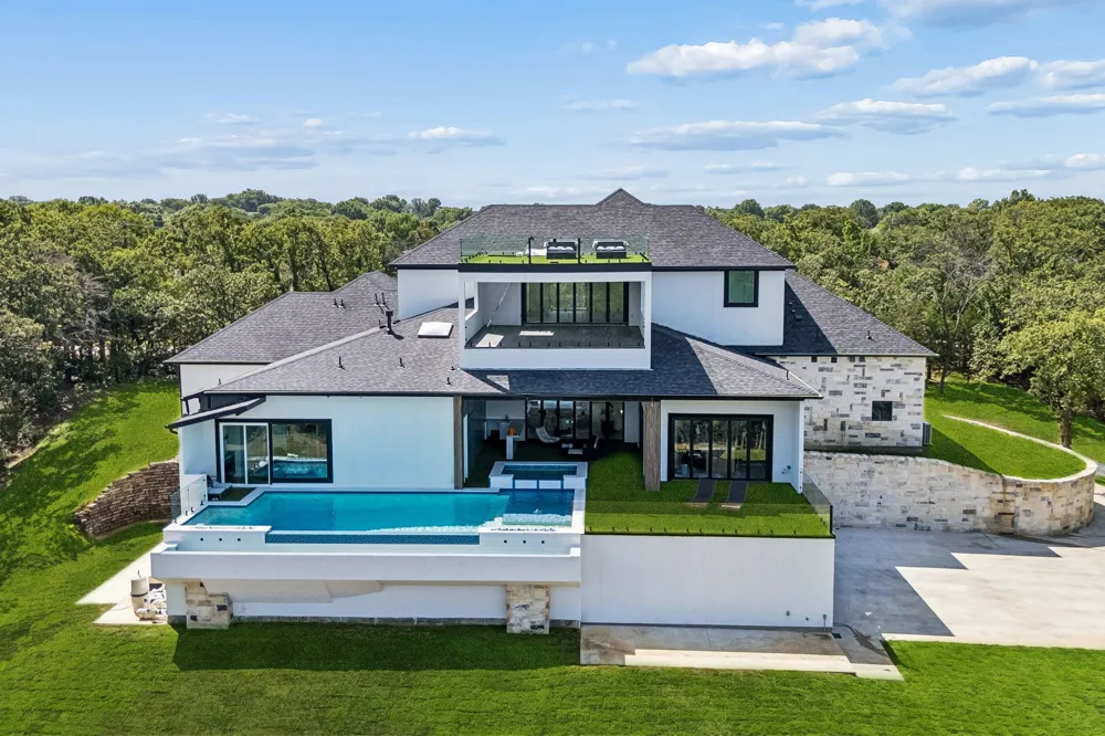 2800 Kimball Avenue Southlake, TX 76092