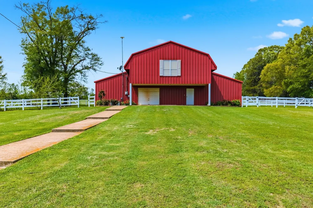 166 CR 2112 Pittsburg, TX 75686