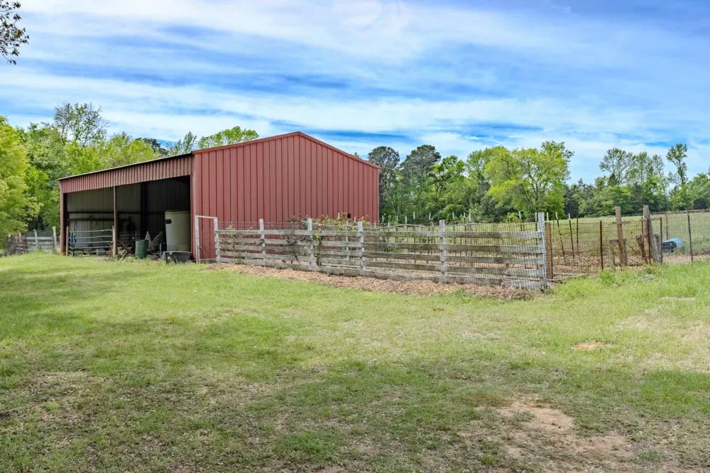 166 CR 2112 Pittsburg, TX 75686