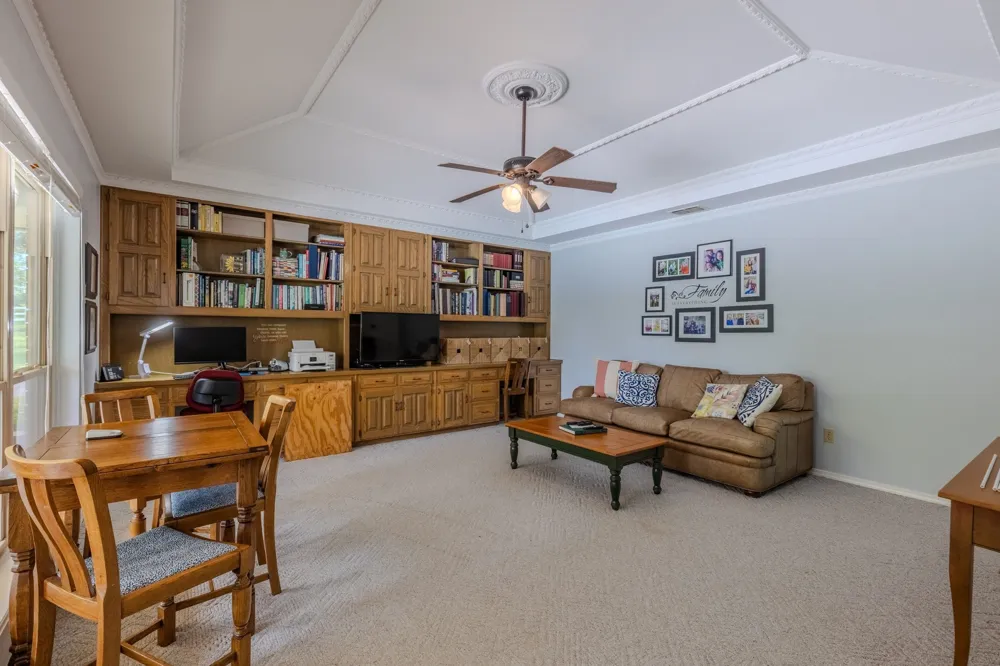 166 CR 2112 Pittsburg, TX 75686