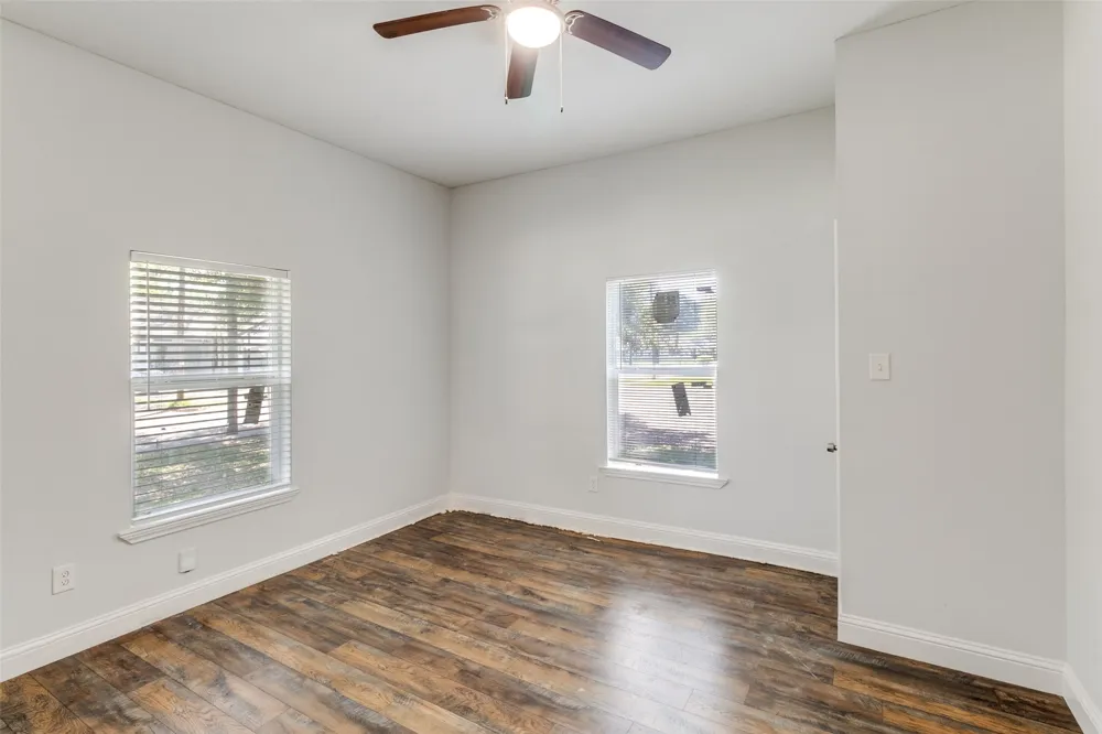 2323 Stoneman Street Dallas, TX 75215
