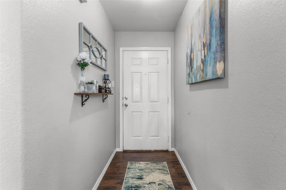 1225 Glencoe Drive Glenn Heights, TX 75154