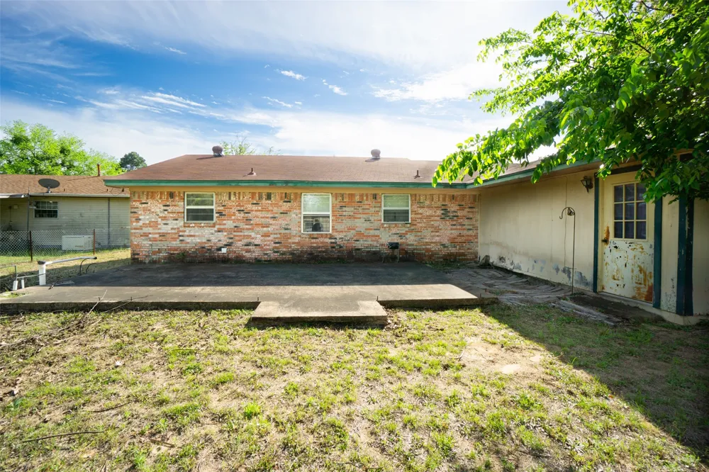 22330 State Highway 64 Canton, TX 75103