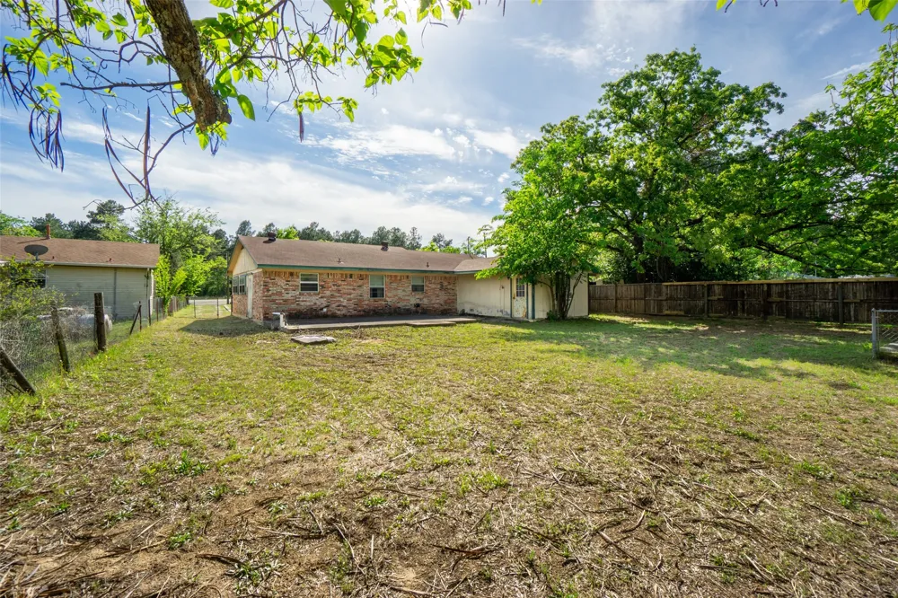 22330 State Highway 64 Canton, TX 75103