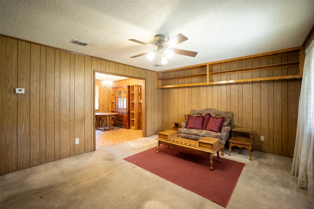 22330 State Highway 64 Canton, TX 75103