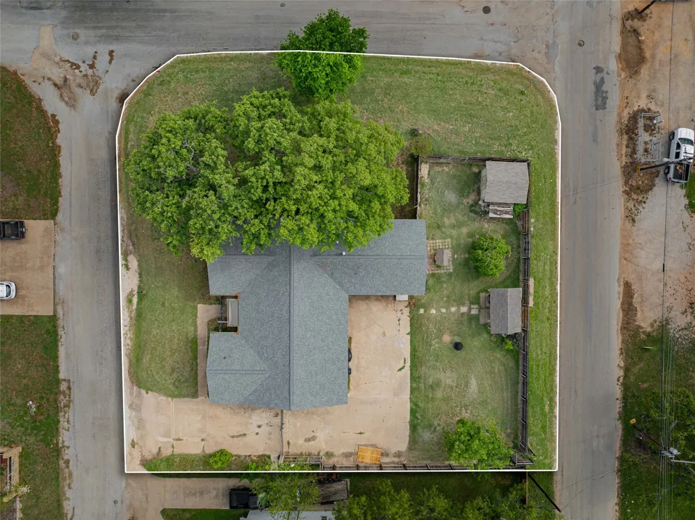 201 Westwood Street Breckenridge, TX 76424