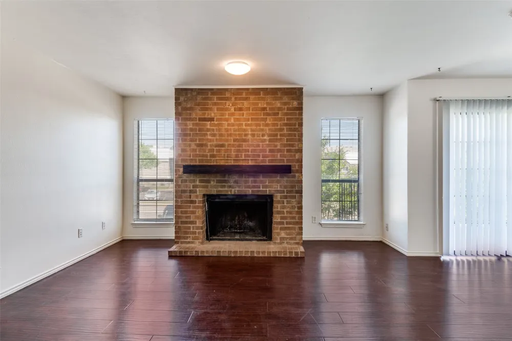 5902 Marvin Loving Drive #201 Garland, TX 75043