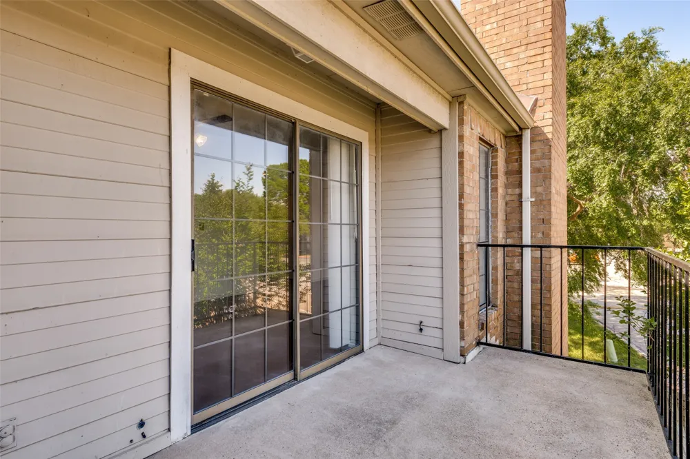 5902 Marvin Loving Drive #201 Garland, TX 75043