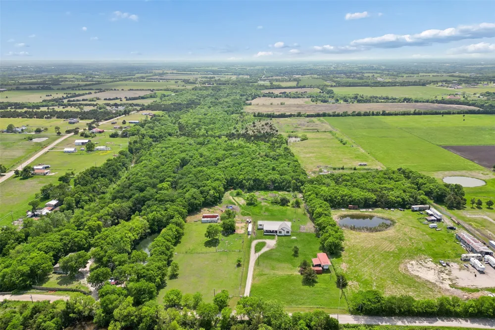 579 County Road 5005 Blue Ridge, TX 75424