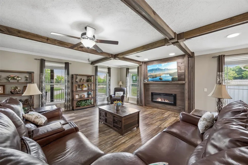 579 County Road 5005 Blue Ridge, TX 75424