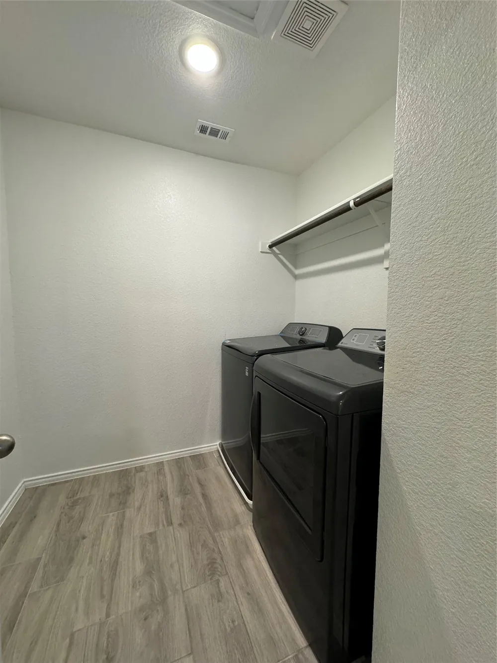 6033 Seguin Court Providence Village, TX 76227