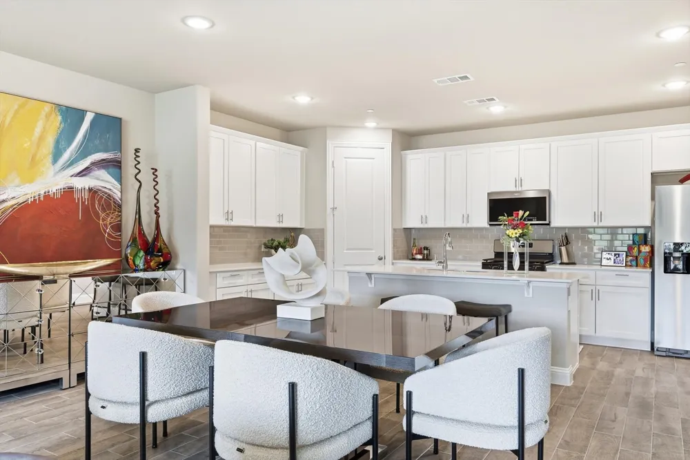 215 Suma Drive Euless, TX 76040
