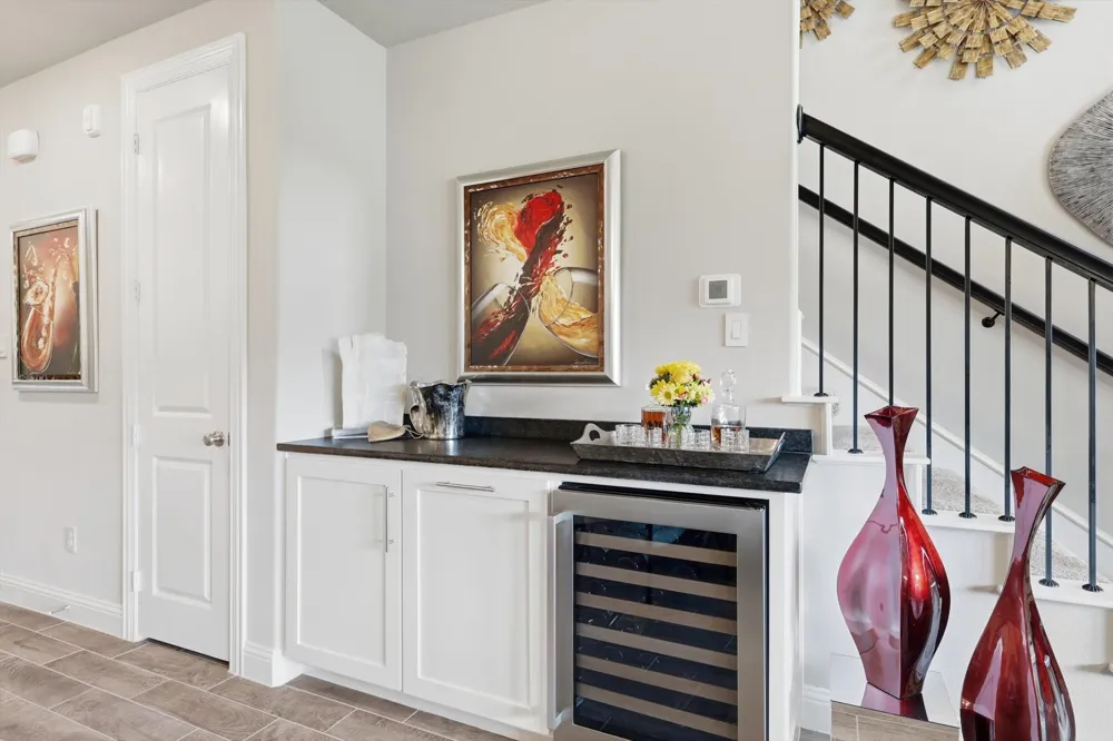 215 Suma Drive Euless, TX 76040